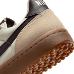 Nike-Field-General