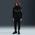 Nike-Tech