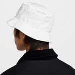 Nike-Apex