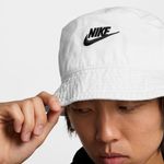 Nike-Apex
