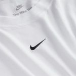 Nike-Sportswear-Chill-Knit
