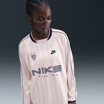 Nike-Sportswear
