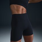 Nike-Universa
