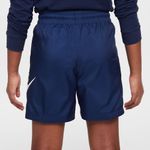 Nike-Sportswear-Club