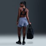 Nike-Universa