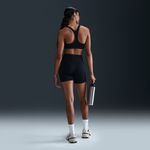 Nike-Universa