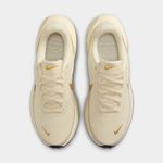 Nike-Revolution-8