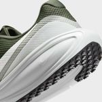 Nike-Revolution-8