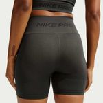 Nike-Pro-Seamless