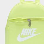Nike-Sportswear-Futura-365