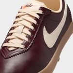Nike-Astrograbber-Leather