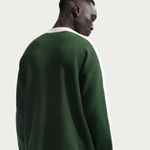Nike-Sportswear-Club