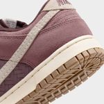 Nike-Dunk-Low-Premium-SE