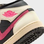 Air-Jordan-1-Mid-SE-Edge