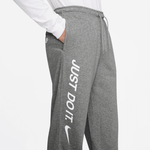 Nike-Sportswear-Club