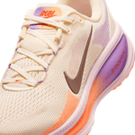 Nike-Vomero-18