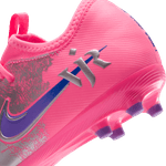 Vinicius-Junior-Nike-Jr.-Mercurial-Vapor-16-Academy--Vini-Jr.-