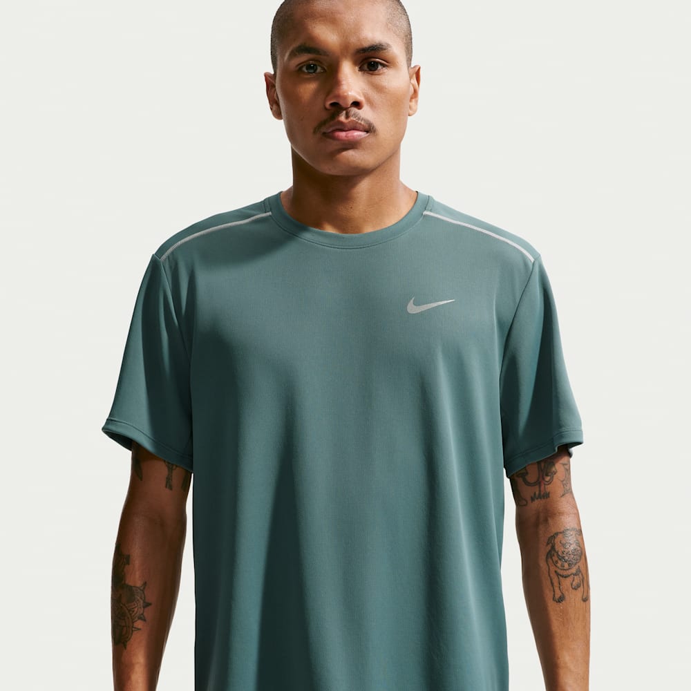 Nike Miler Polera de Running de Manga Corta Dri-FIT con Protección UV para Hombre