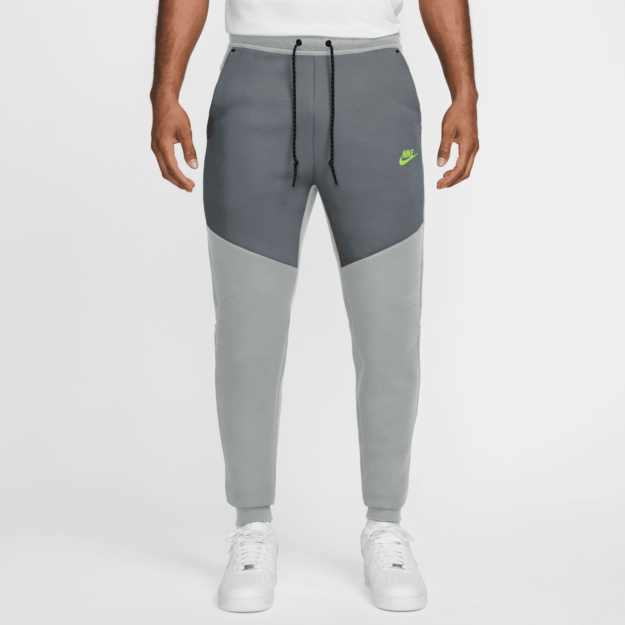 NIKE - BUZO NIKE NKN N NSW TECH FLEECE FZ SET NIÑO | Ofertitas