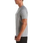 NIKE-ESSENTIAL