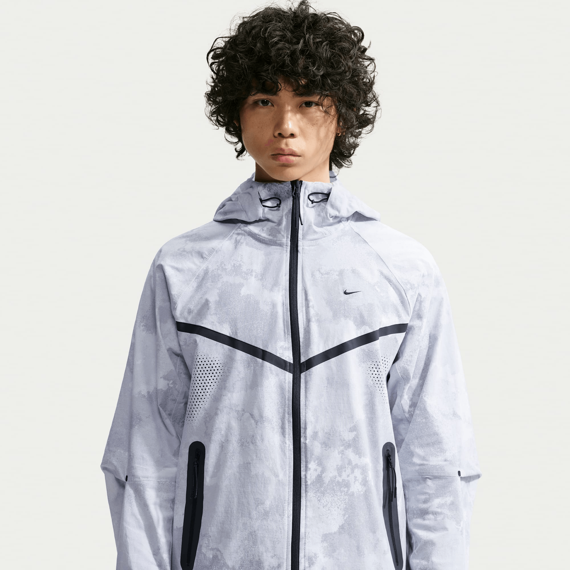 Nike Tech Windrunner Chamarra de tejido Woven Dri-FIT de cierre completo para hombre