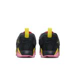 HQ3950_011_F_PREM.jpg