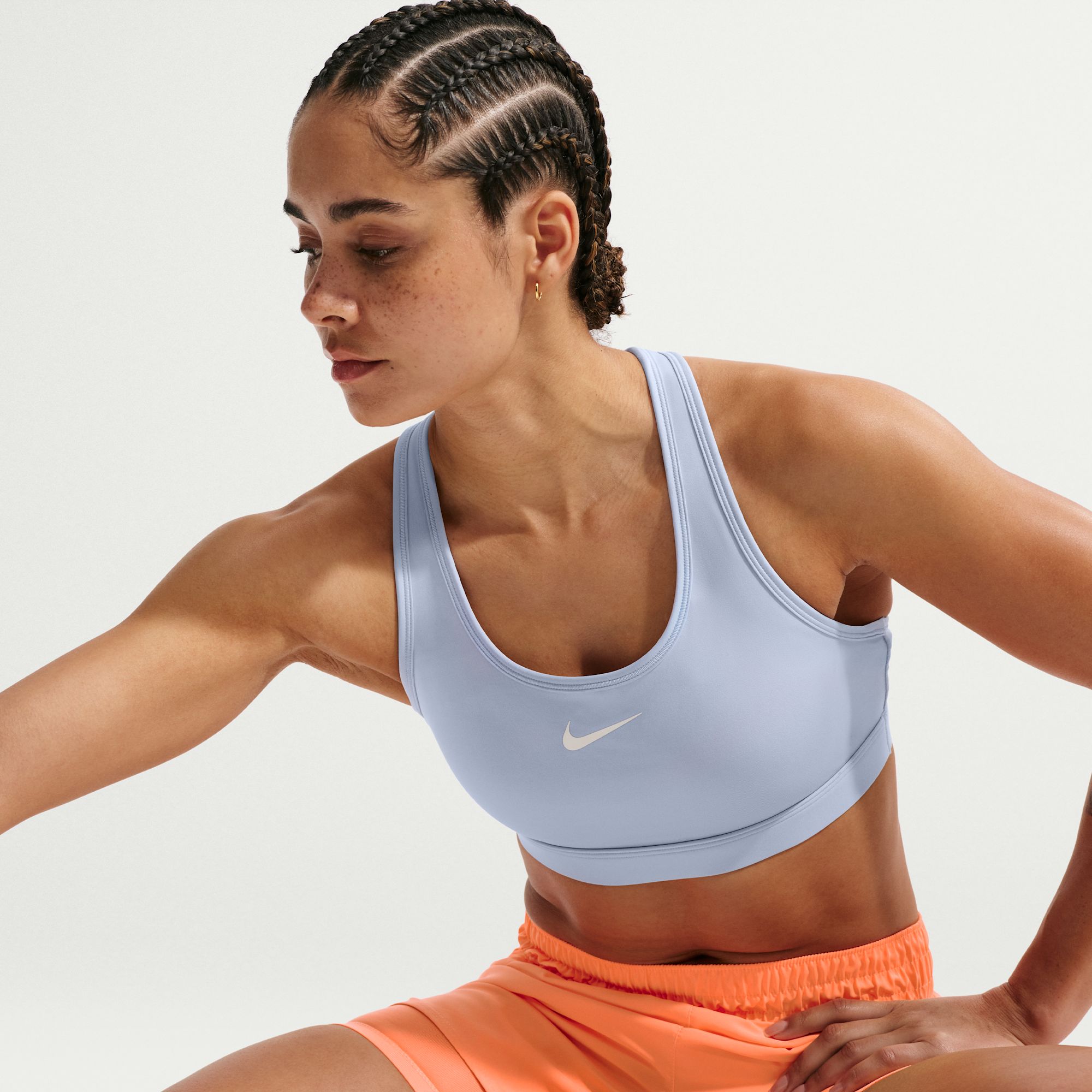 Nike Swoosh Medium Support Bra deportivo con almohadillas para mujer