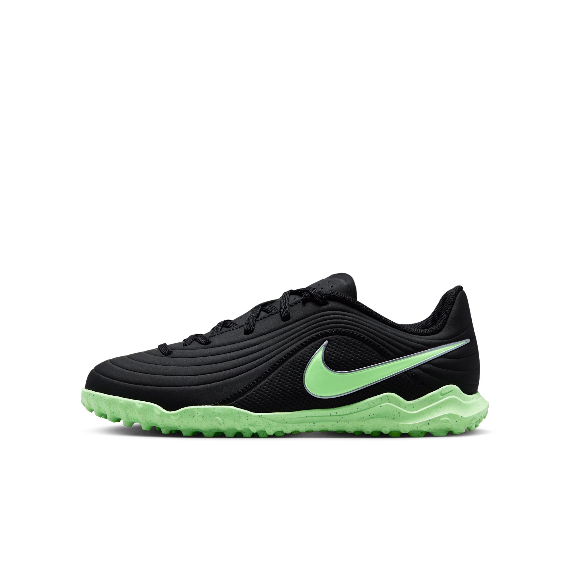 Nike Jr. Tiempo Maestro Club Zapatos de fútbol para pasto sintético (turf) de corte bajo para niños grandes