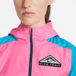 W-NK-SF-TRAIL-JKT