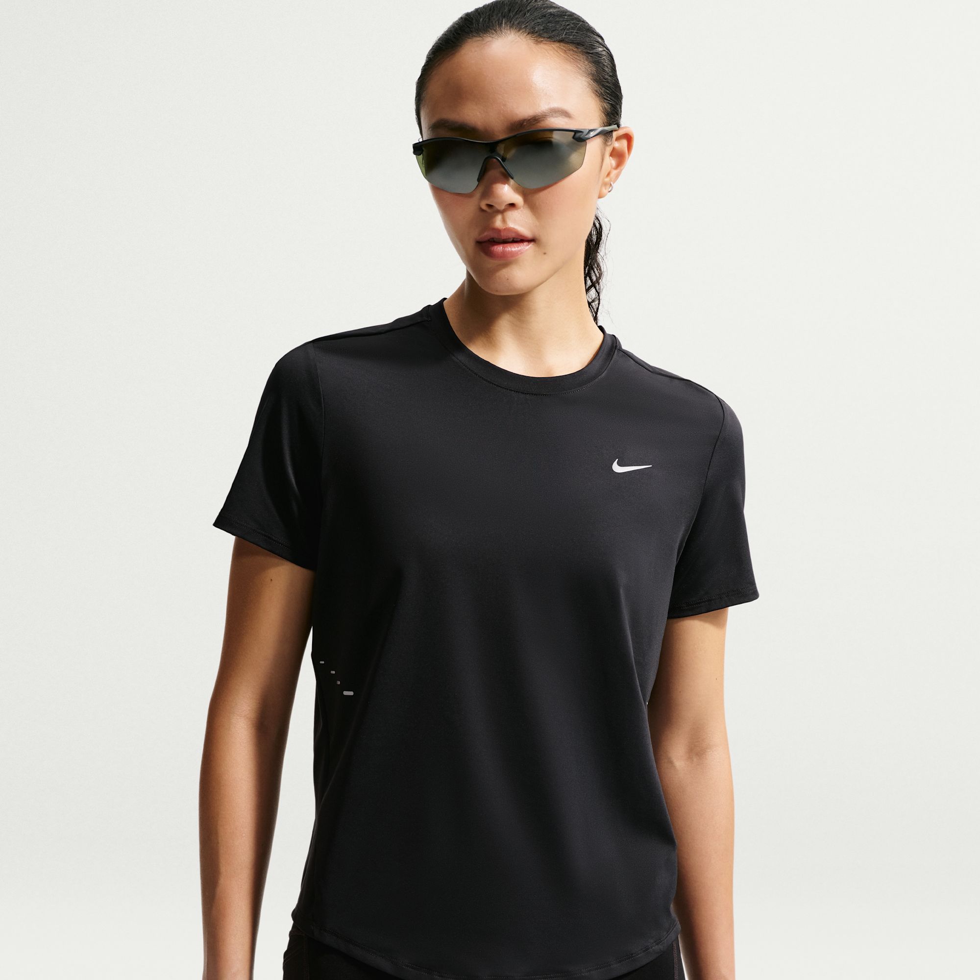 Nike Swift Polera de Correr de Manga Corta Dri-FIT para Mujer