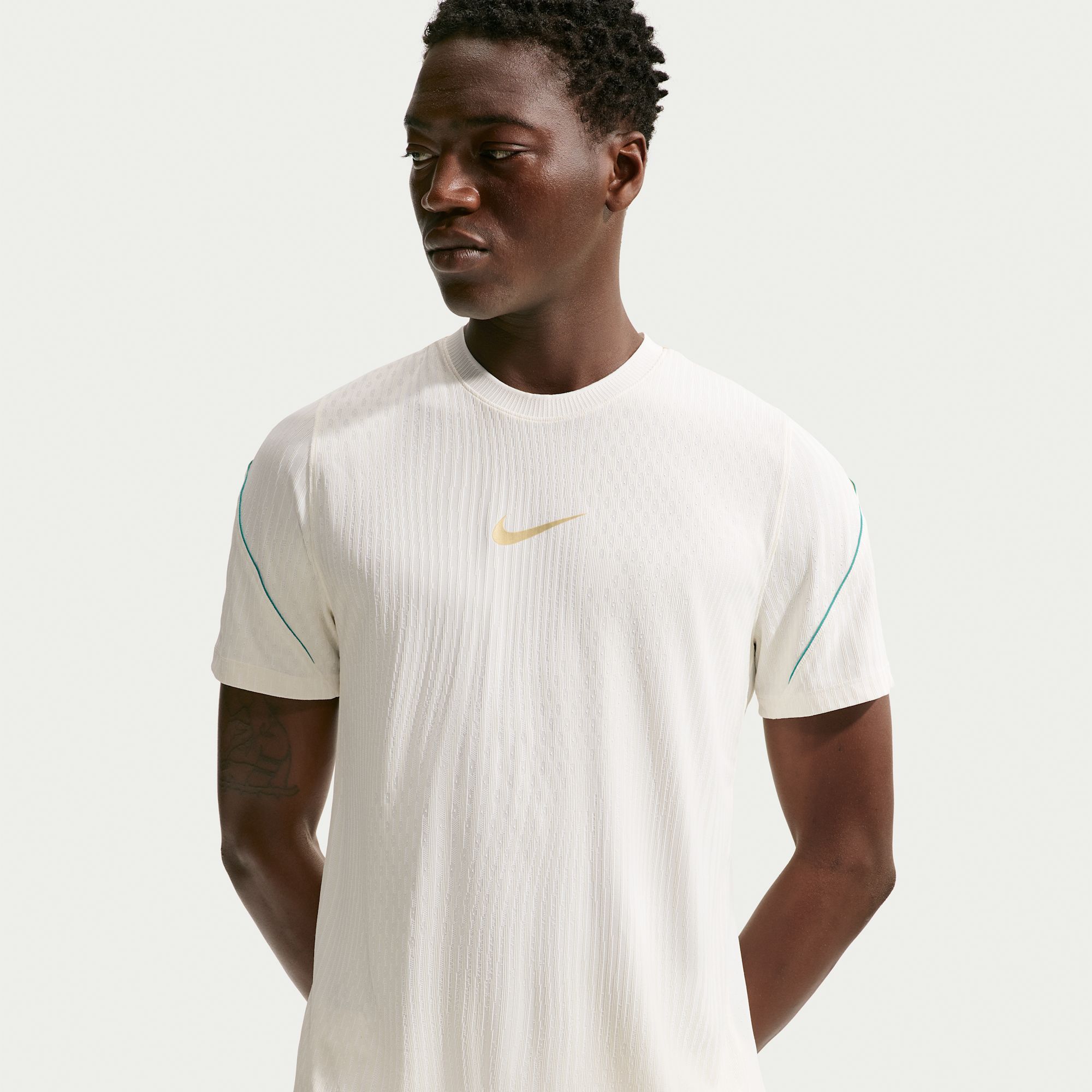 Nike Strike Elite Polera de fútbol de manga corta Nike Dri-FIT ADV para hombre