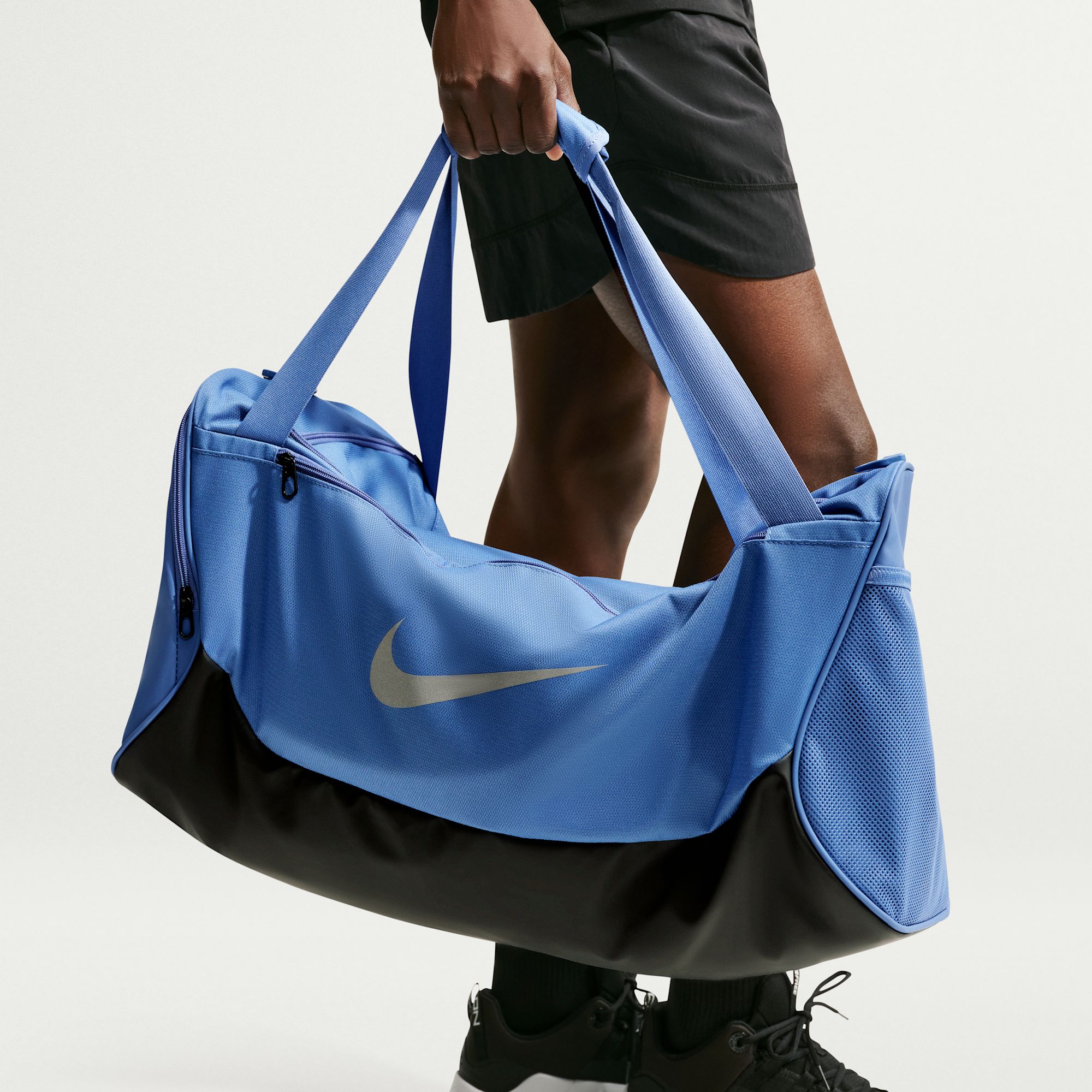 Nike Brasilia Maleta duffel (mediana, 60 L)