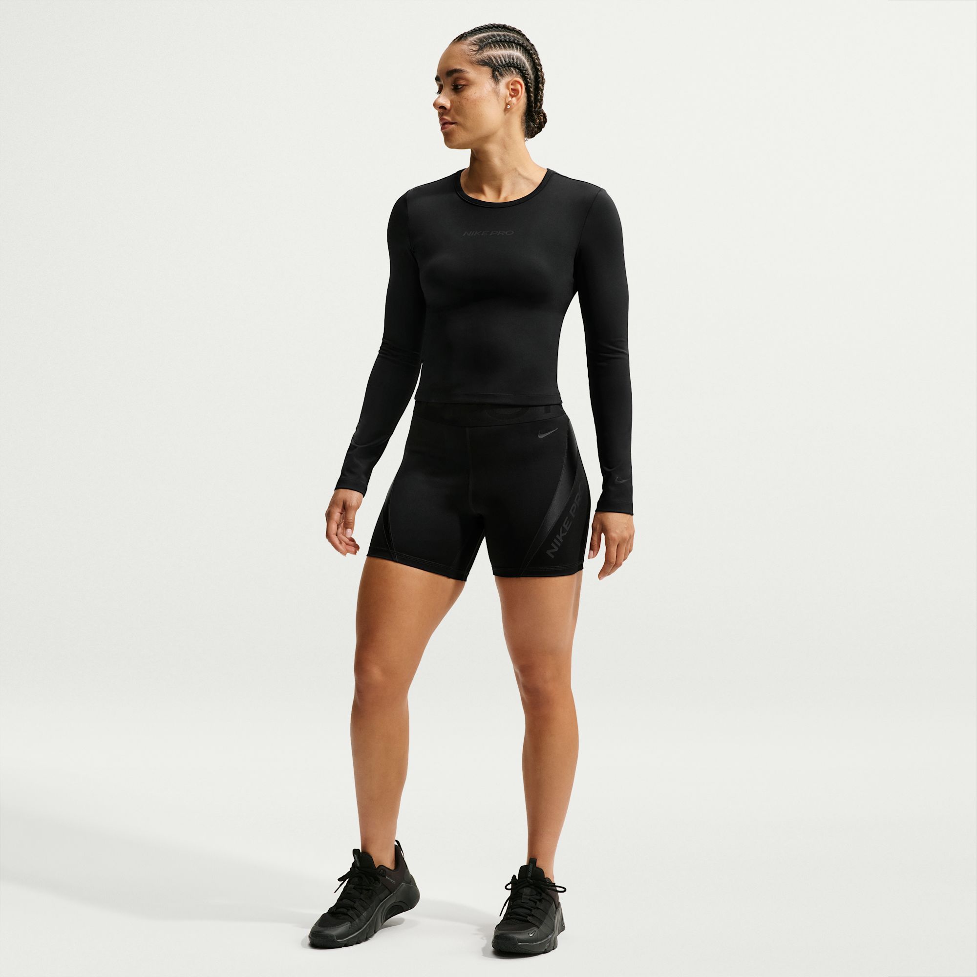 Nike Pro Sculpt Short ciclista Dri-FIT de tiro alto de 125 cm (aprox.) para mujer