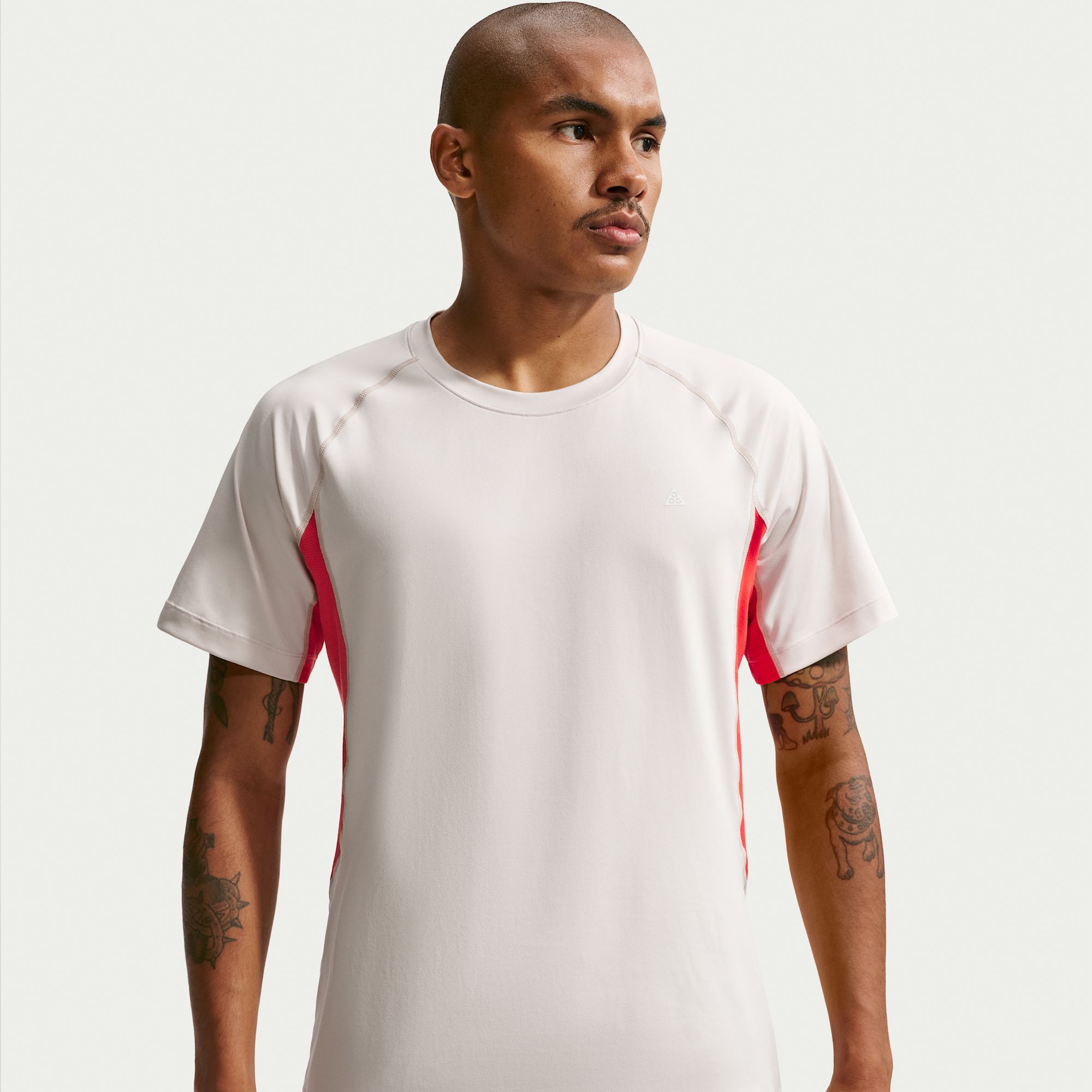 Nike ACG "Wildsee" Polera base de manga corta Dri-FIT para hombre