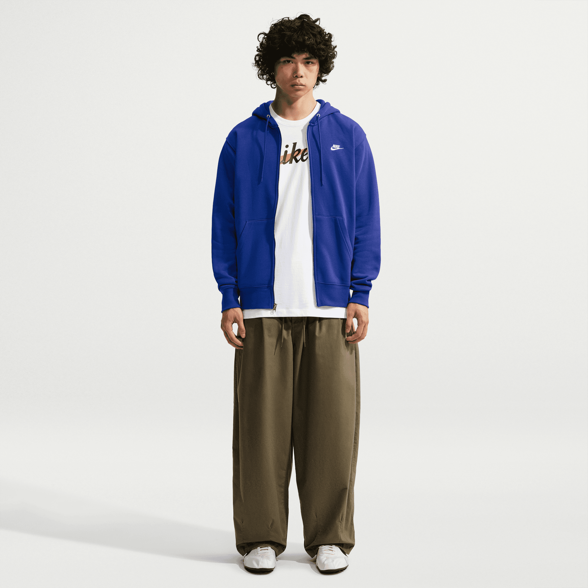 Nike Club Polerón con capucha de tejido Fleece de cierre completo para hombre