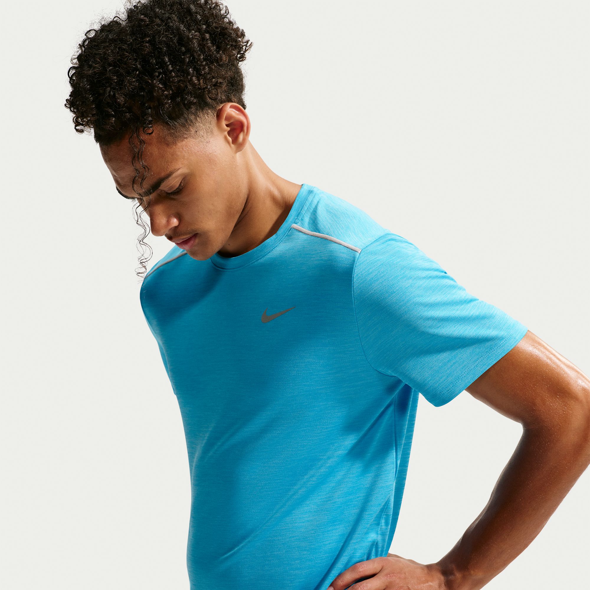 Nike Miler Polera de correr de manga corta Dri-FIT para hombre