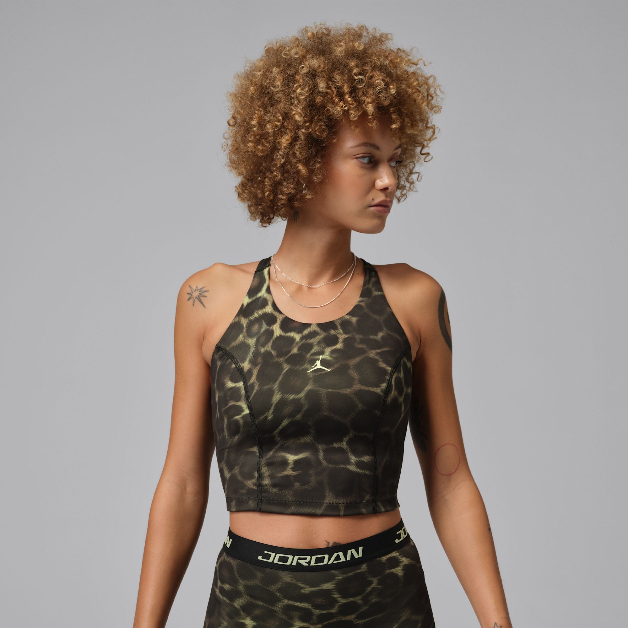 Jordan Sport Top Dri-FIT estampado para mujer