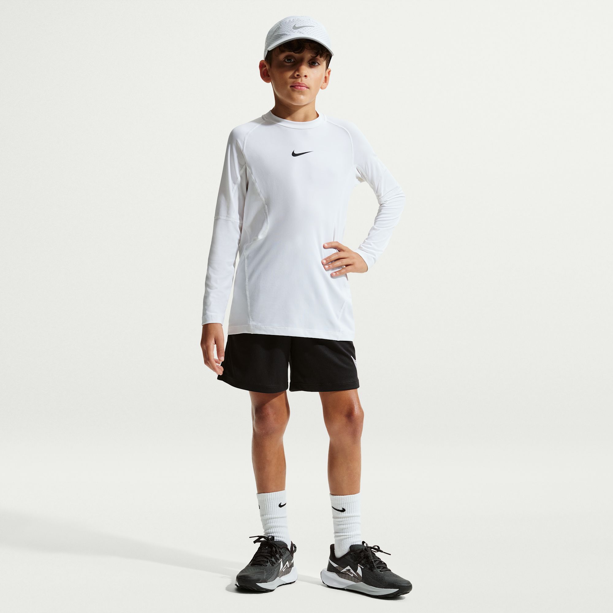 Nike Multi Short de entrenamiento Dri-FIT para niño talla grande