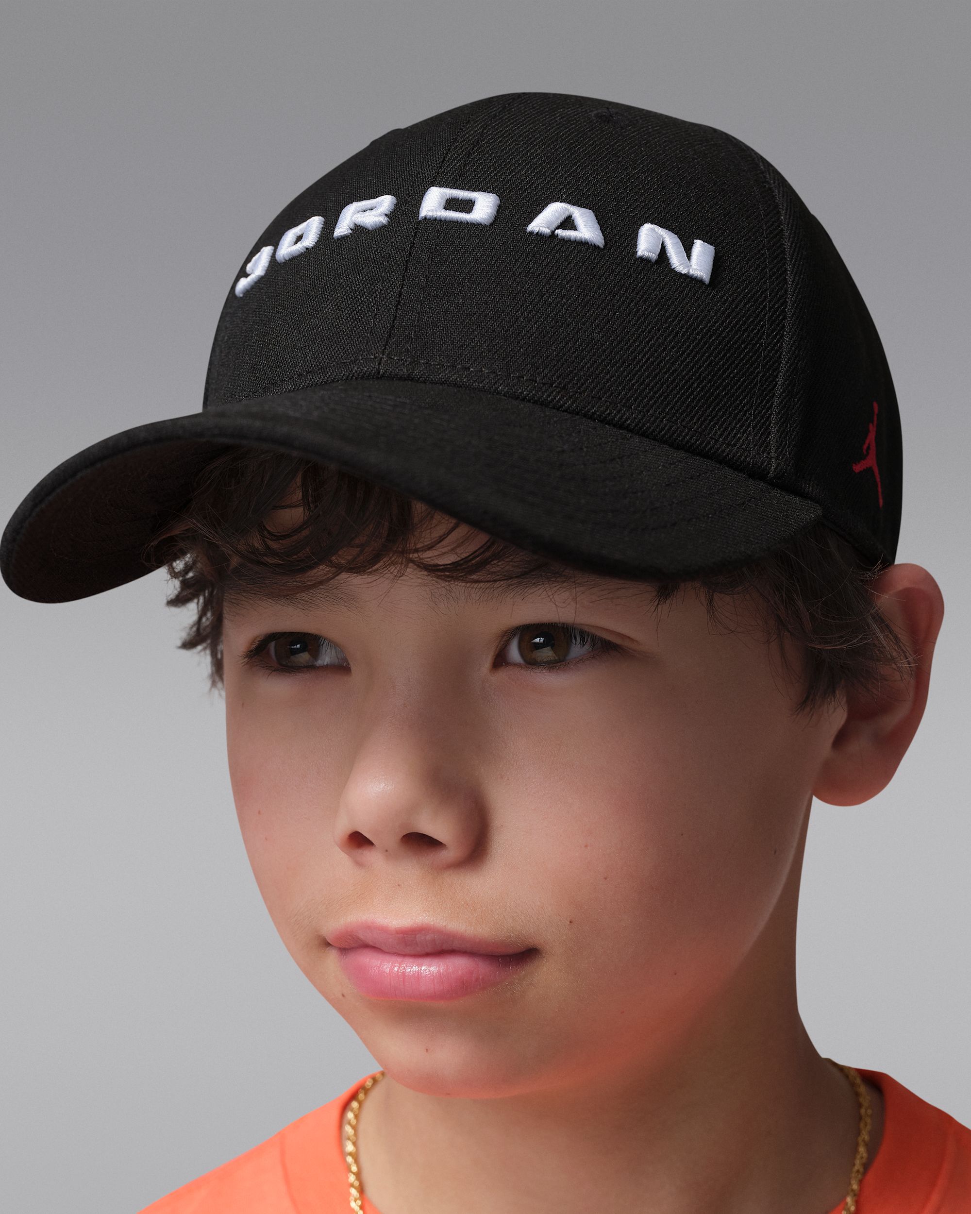 Jordan Gorro con estructura y correa trasera para niños talla grande