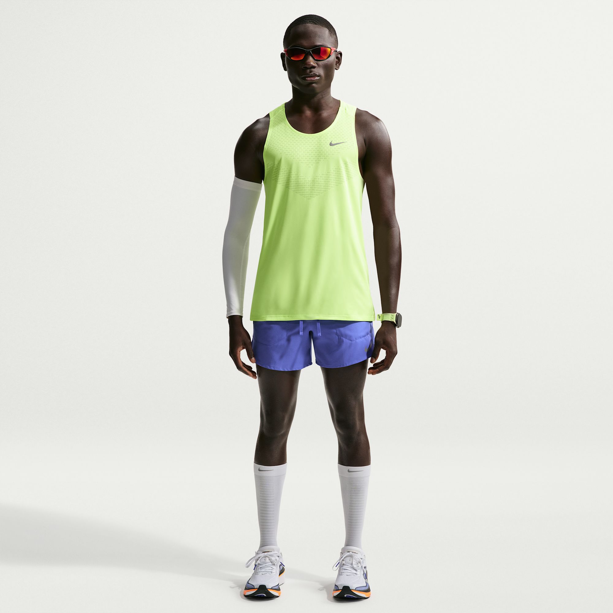 Nike Stride Shorts de correr Dri-FIT con forro de ropa interior de 13 cm para hombre