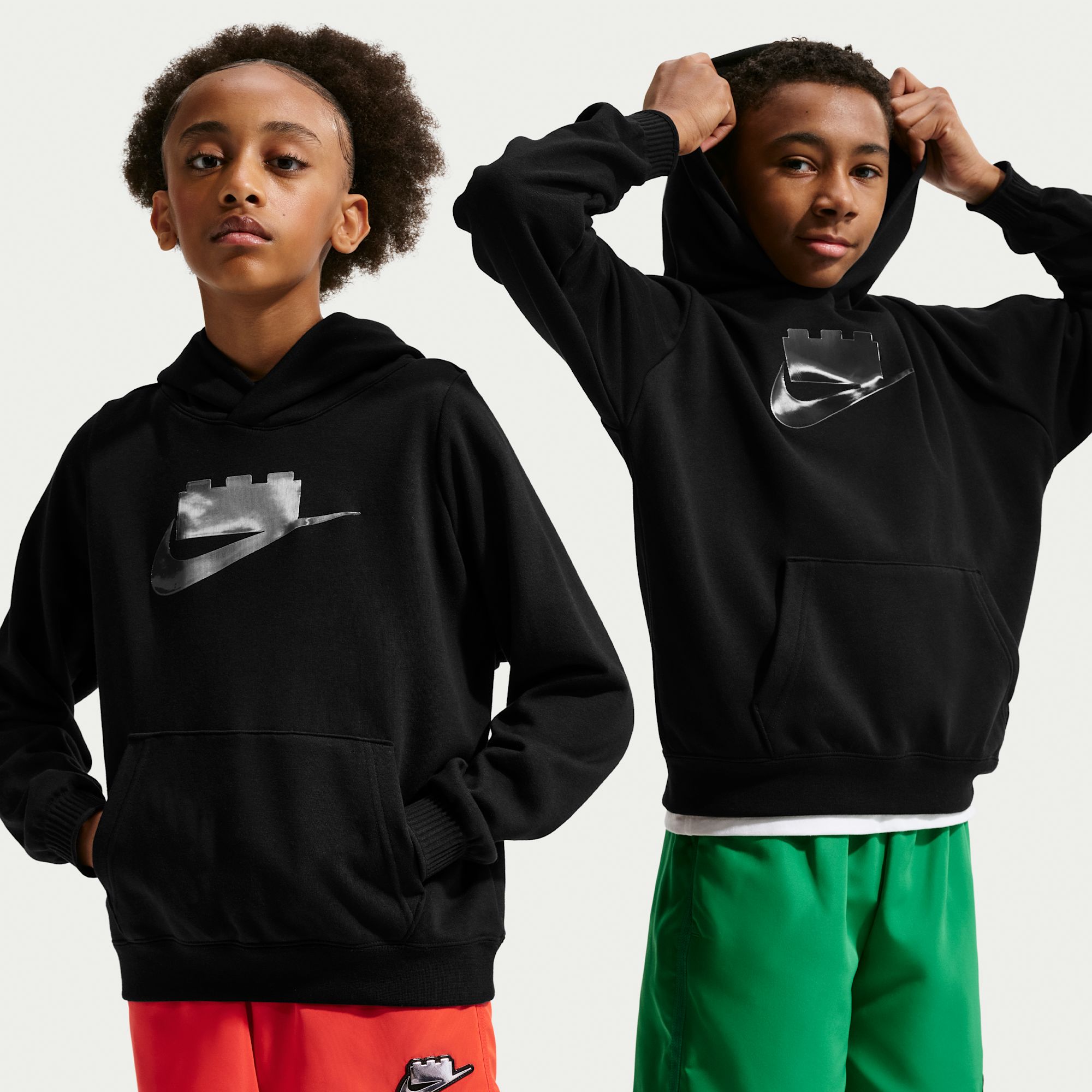 Nike x LEGO® Collection Polerón con capucha para niños talla grande