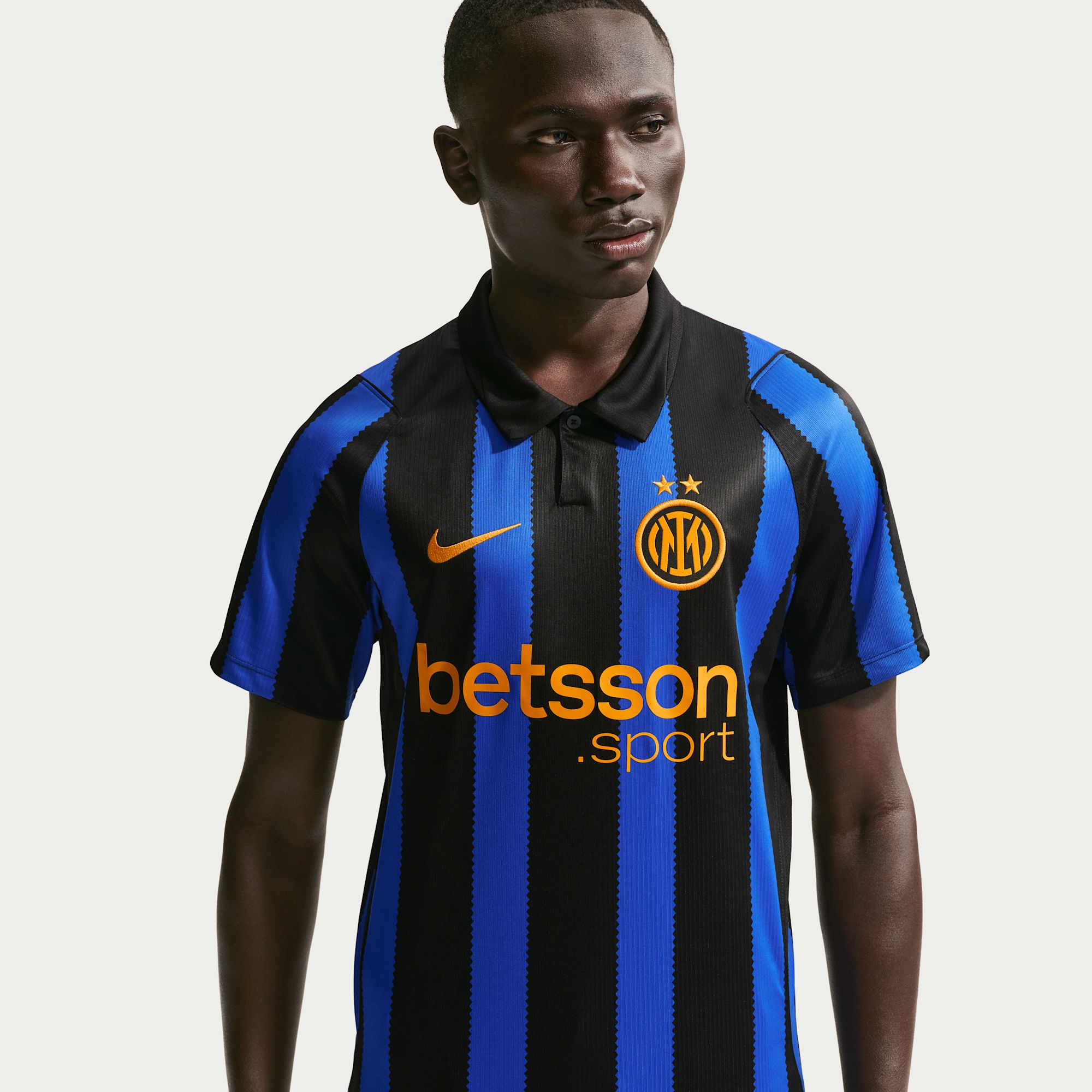 Inter Milan 2026/27 Stadium Home Camiseta de fútbol Nike Dri-FIT para hombre