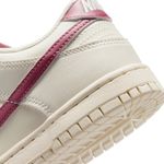IU7766_001_H_PREM.jpg