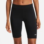 Nike-Sportswear-Essential