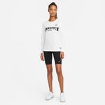 Nike-Sportswear-Essential