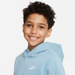 Nike-Sportswear-Club