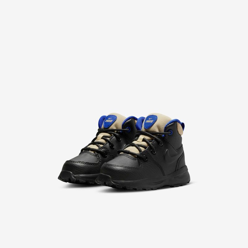 Nike-Manoa