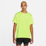 Nike-Dri-FIT-Miler