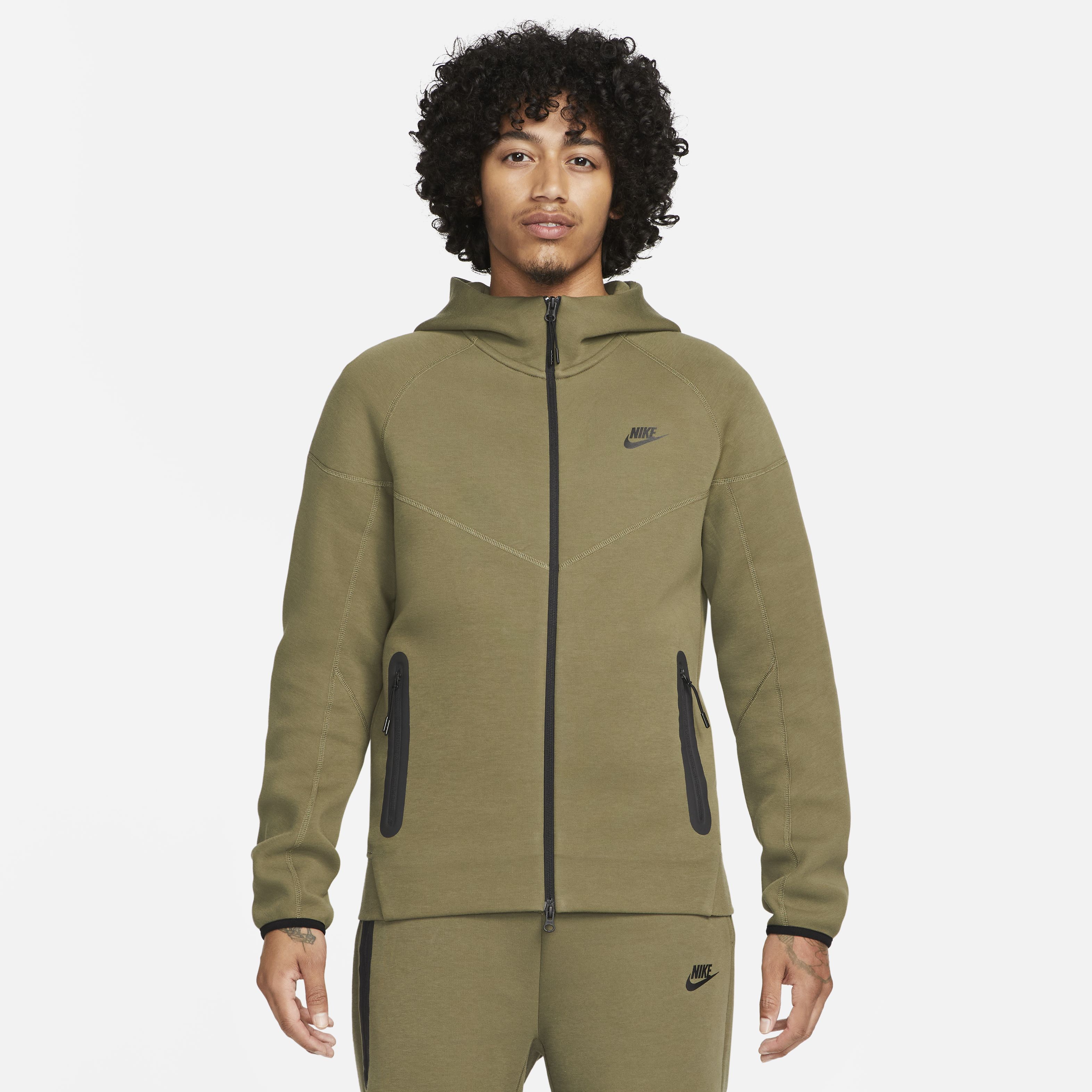 Nike Tech Fleece