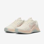 Nike-MC-Trainer-2